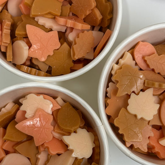 MARSHMALLOW SPICED PUMPKIN AUTUMN LEAVES