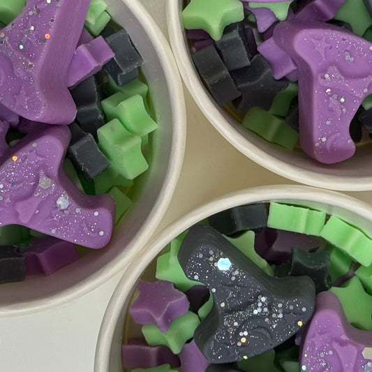 31st OCTOBER HATS & STARS POT